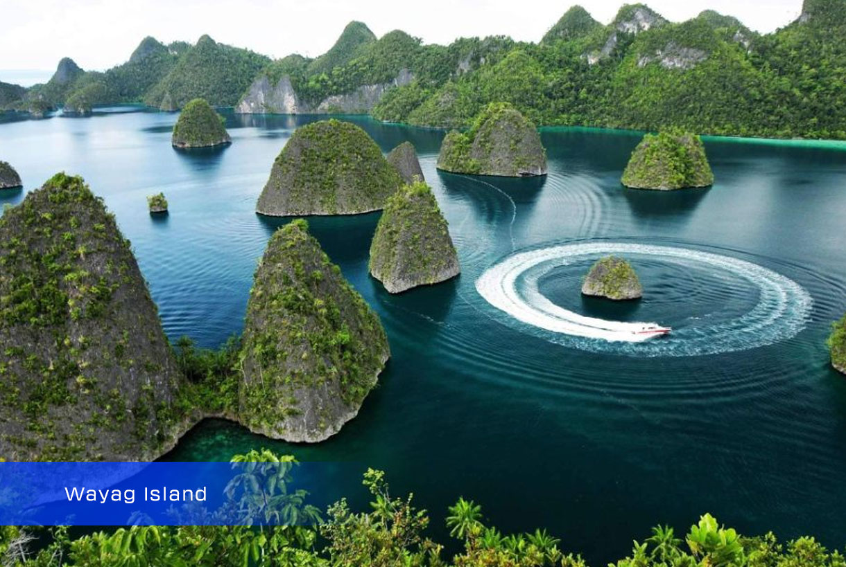 Wayag-Island-3